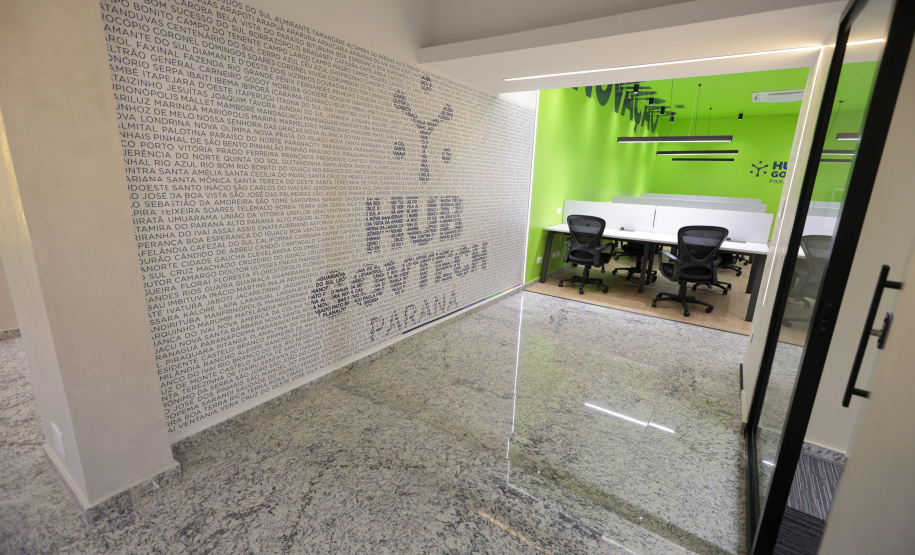 Hub GovTech Paraná inaugura sede em Curitiba e lança primeiro edital de aceleração