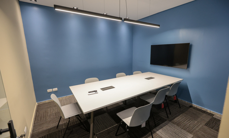 Hub GovTech Paraná inaugura sede em Curitiba e lança primeiro edital de aceleração