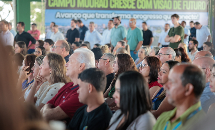 Governador anuncia parque tecnológico e novo curso de agronomia para Campo Mourão