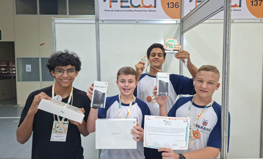 Alunos da rede estadual transformam ciência em soluções reais na Expo Umuarama