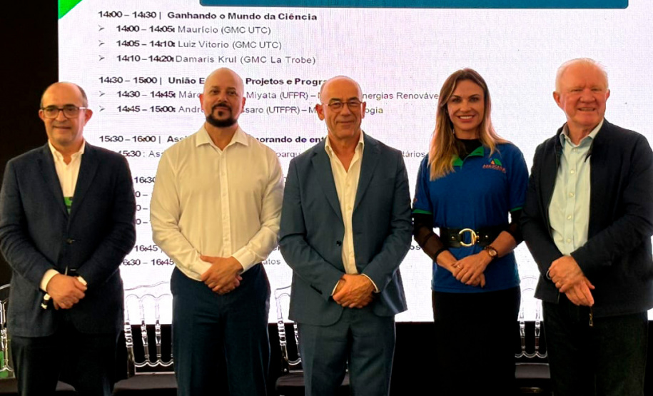 Novos programas do Estado impulsionam conexões e internacionalizacão da ciência