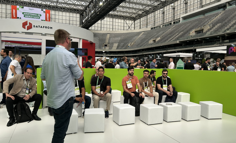Paraná promove soluções de tecnologia e inovação durante o Smart City Expo Curitiba 2026