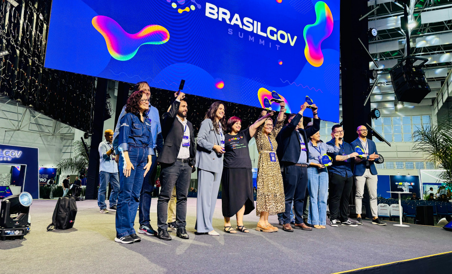 Paraná conquista cinco prêmios no BrasilGov Summit 2026 com inovações tecnológicas