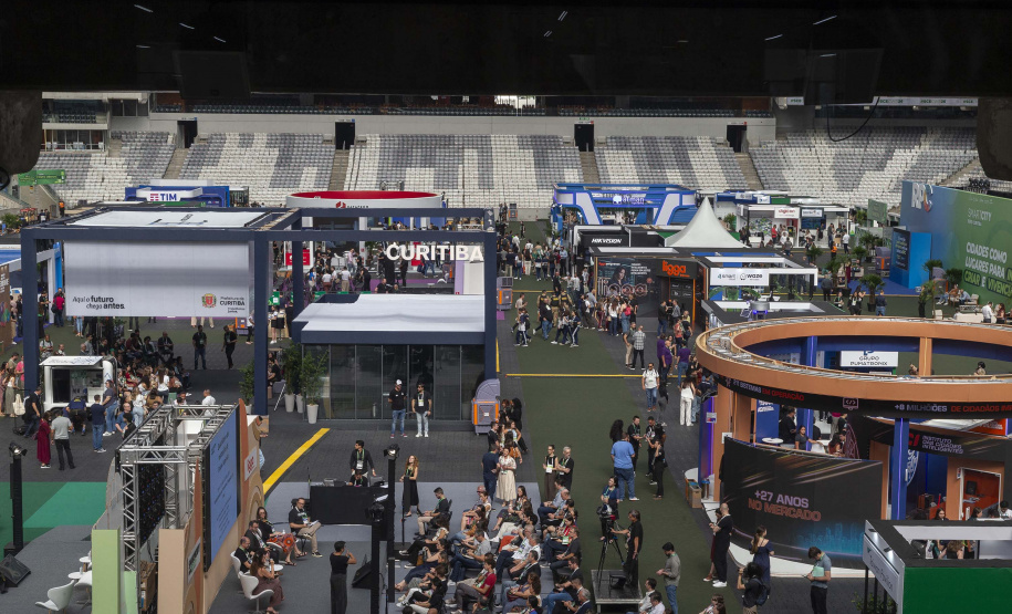 Tecpar apresenta soluções inovadores em saúde e tecnologia no Smart City Curitiba