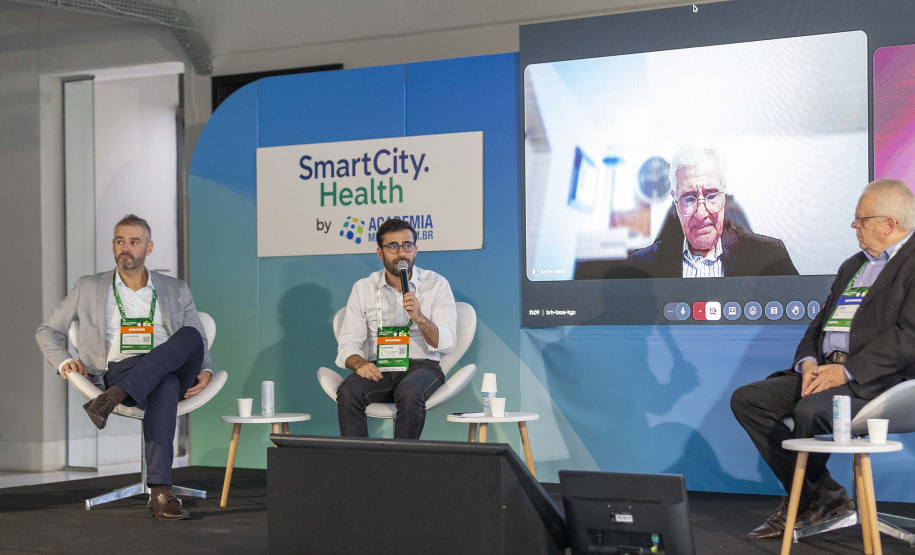 Tecpar apresenta soluções inovadores em saúde e tecnologia no Smart City Curitiba