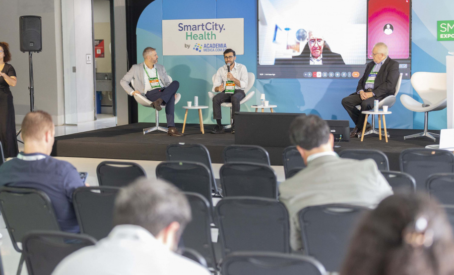 Tecpar apresenta soluções inovadores em saúde e tecnologia no Smart City Curitiba