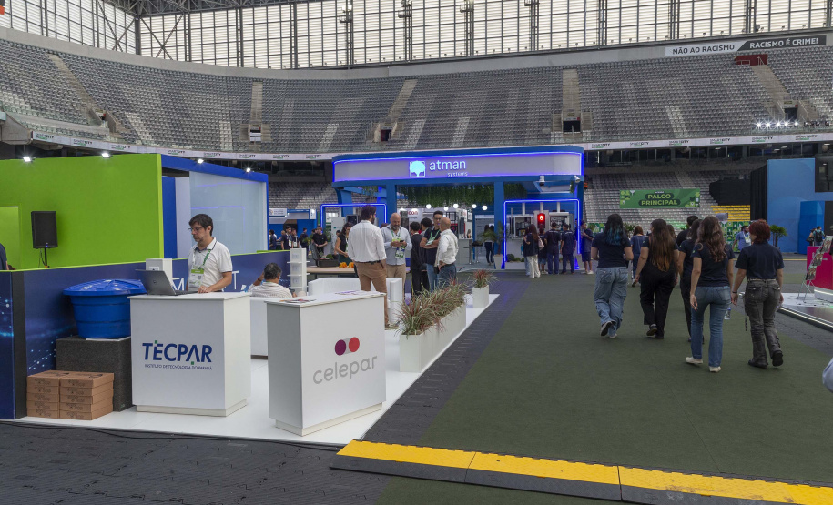 Tecpar apresenta soluções inovadores em saúde e tecnologia no Smart City Curitiba