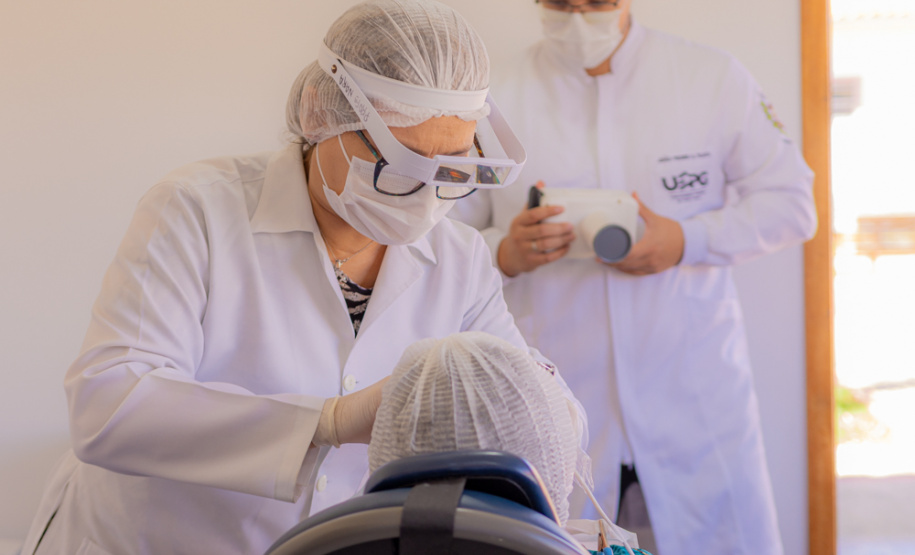 Condomínio do Idoso em Jaguariaíva recebe projeto de extensão odontológico da UEPG