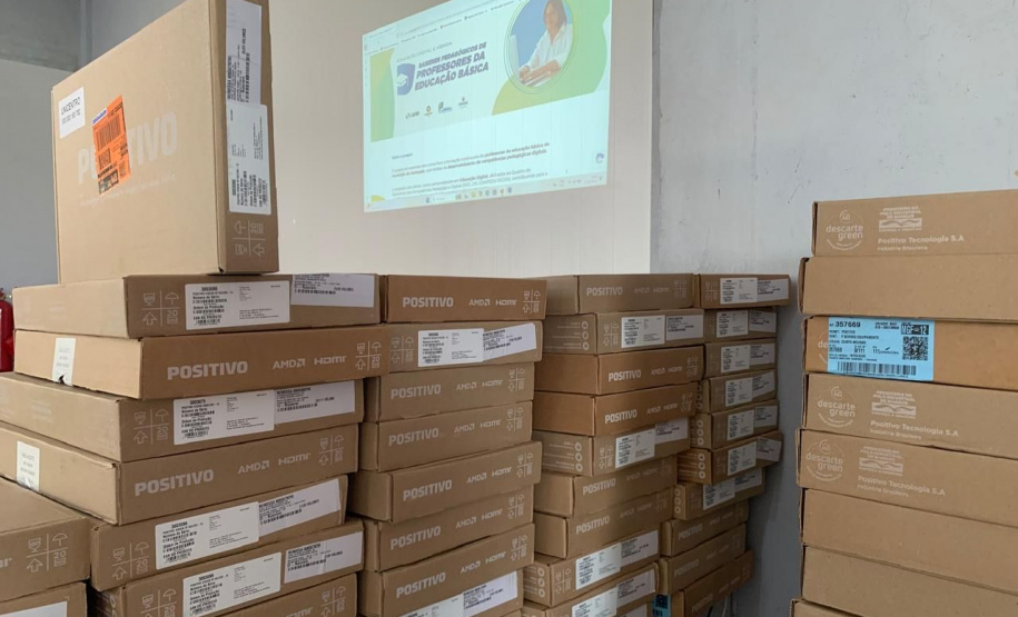 Paraná reforça formação de professores de Cantagalo com cursos de educação digital