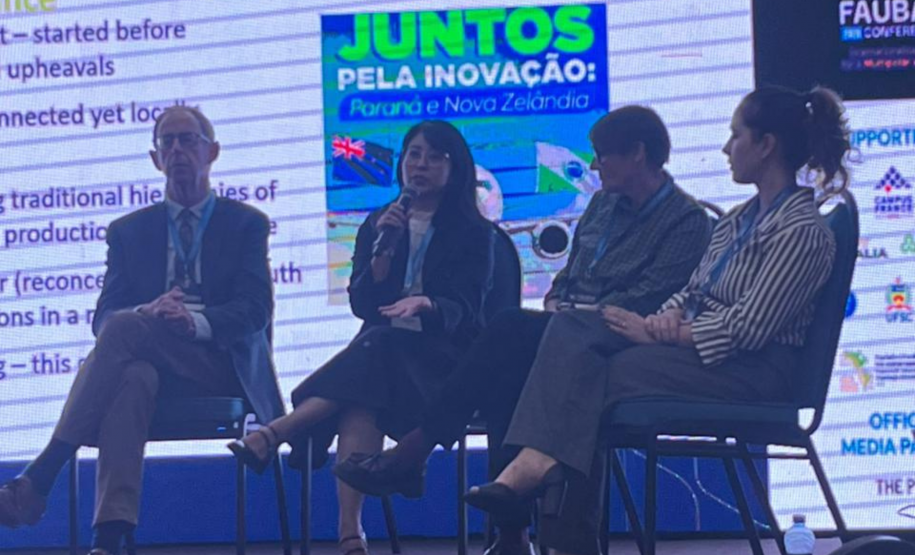 Paraná apresenta ações de internacionalização do ensino superior em conferência nacional