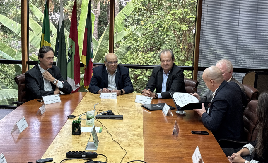 Paraná lança programa de inovação com R$ 20 milhões para projetos de genômica no agro