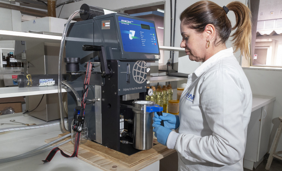 Novos equipamentos do Tecpar aprimoram análises da alimentação escolar