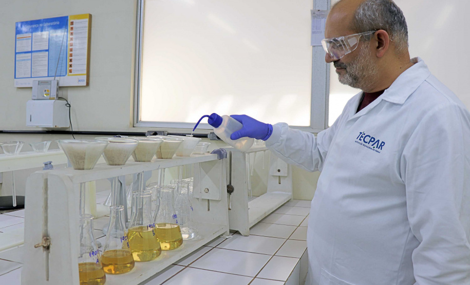 Tecpar inicia projeto inédito para estudar DNA do solo do Paraná