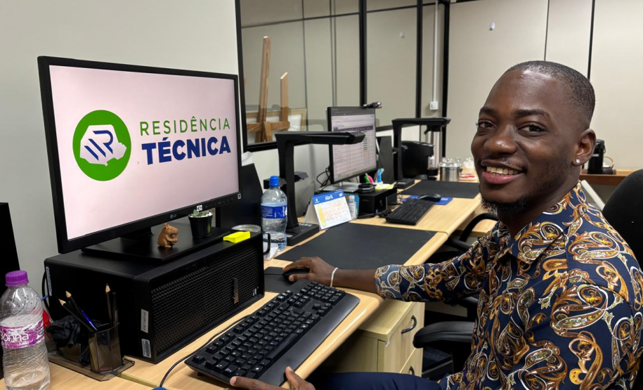 Paraná capacita profissionais para atuar com patrimônio histórico e gestão documental