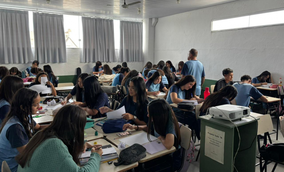 Começa retorno gradativo das aulas presenciais dos alunos do Instituto de Educação de Paranaguá
