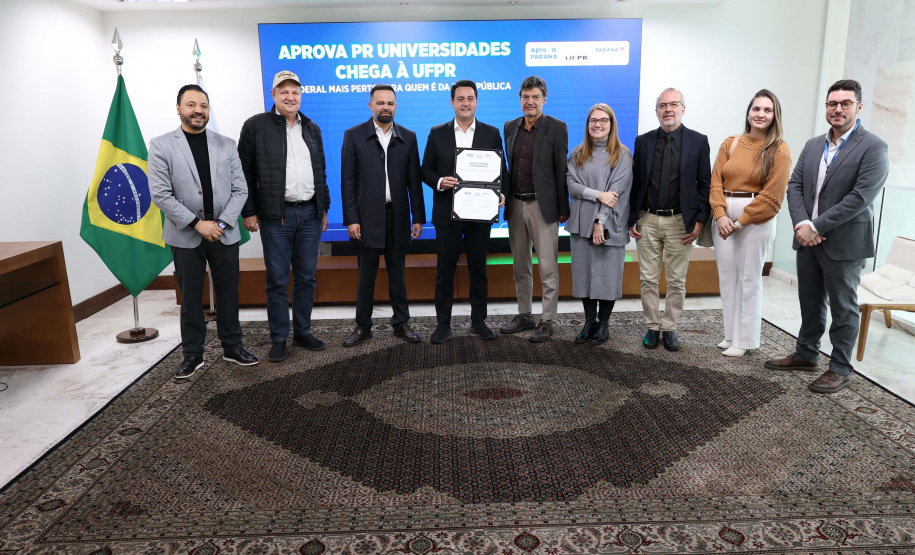 Aprova Paraná Universidades garante 10% das vagas da UFPR para alunos da rede estadual