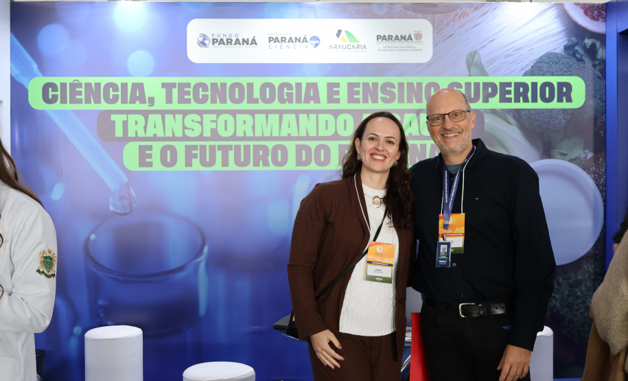 Paraná marca presença e apresenta exemplos em congresso nacional de nutrição