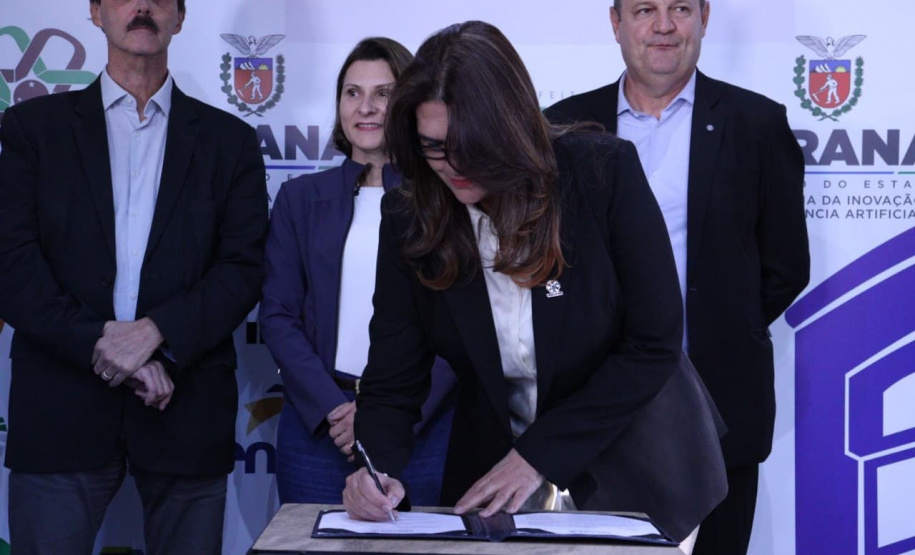 Com aporte de R$ 3,3 milhões, Estado lança hub de inovação da Unespar em Paranaguá