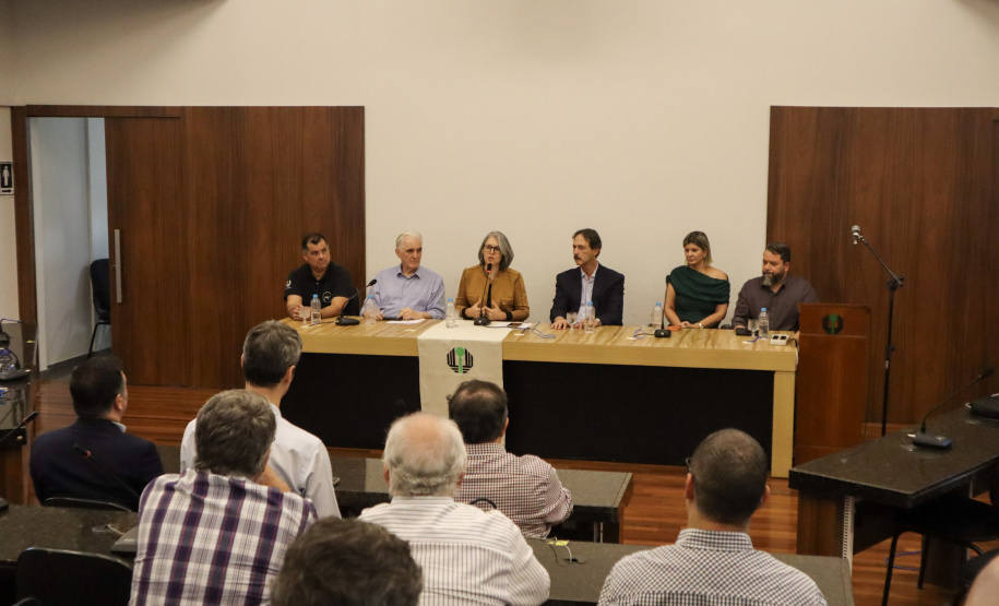 UEL recebe R$ 2 milhões do Estado para projeto de inovação tecnológica em saúde única