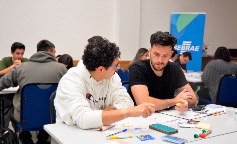 Jornada de inovação da Unicentro conta com estudantes, pesquisadores e startups