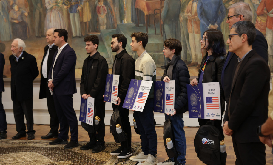 Alunos de universidades estaduais farão programa de formação em Nova York
