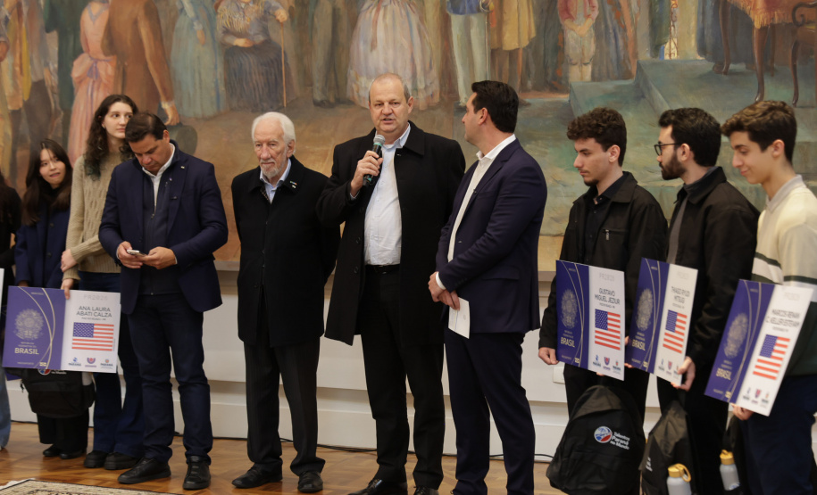 Alunos de universidades estaduais farão programa de formação em Nova York