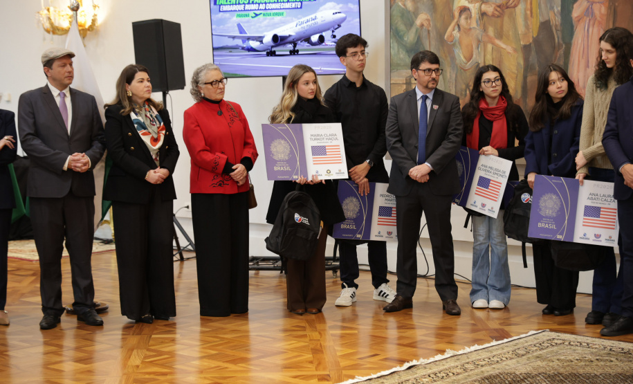 Alunos de universidades estaduais farão programa de formação em Nova York