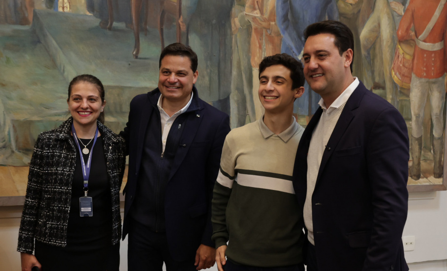 Alunos de universidades estaduais farão programa de formação em Nova York