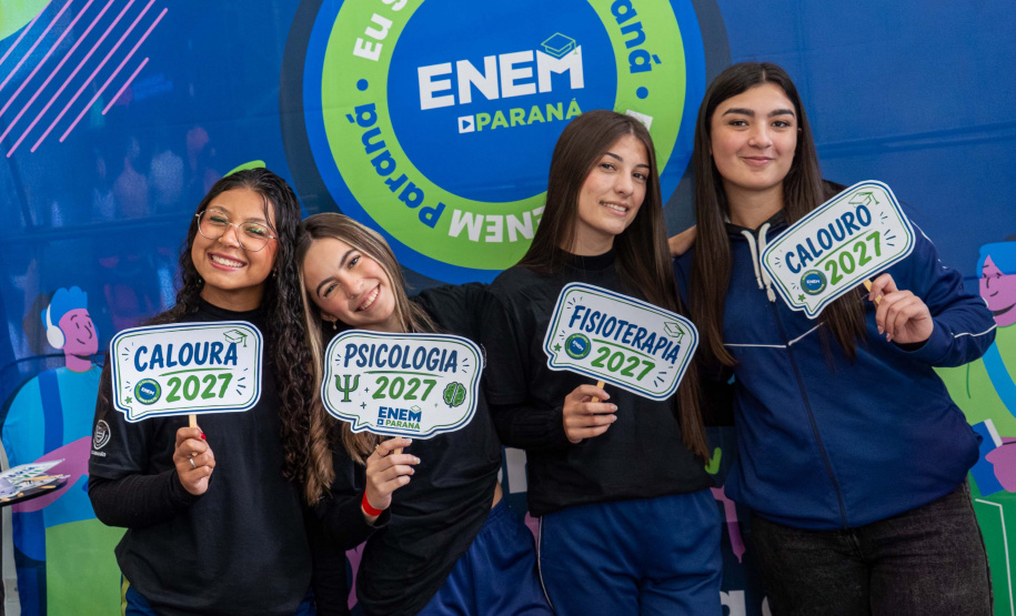 Estado participa da Universo UFPR, maior feira de educação superior do Paraná