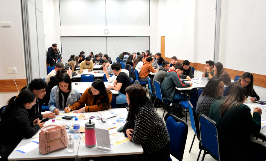 Jornada de inovação da Unicentro conta com estudantes, pesquisadores e startups