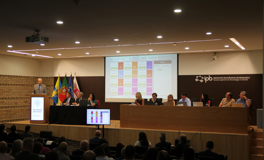 Governo do Paraná busca ampliar produção científica com Portugal em agenda internacional