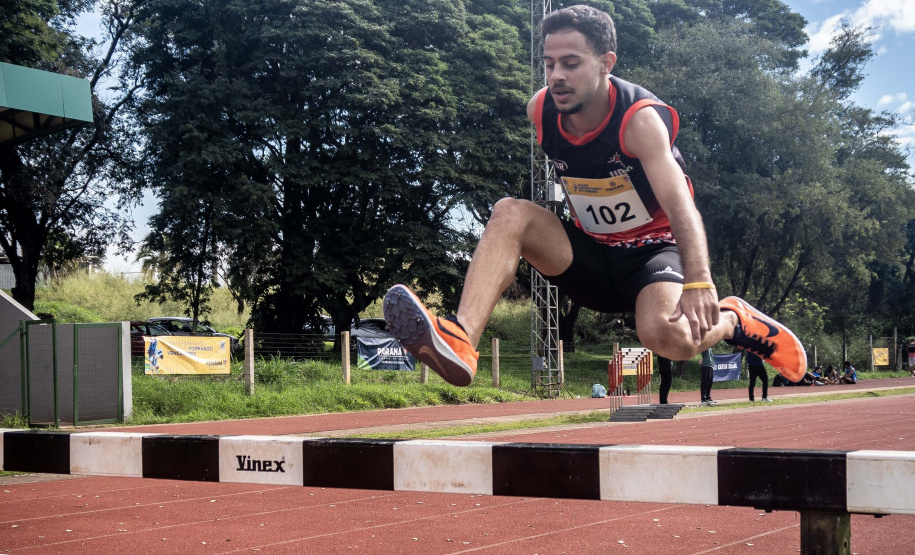 Unicesumar conquista o título geral do Jogos Universitários do Paraná 2026