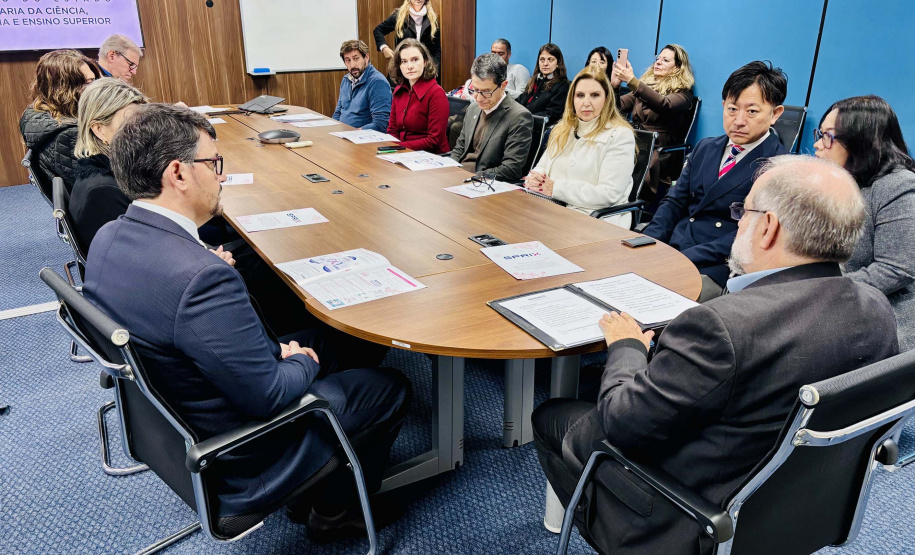 Governo do Paraná amplia avaliação internacional para toda rede estadual de ensino superior