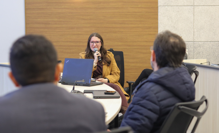 Fazenda entrega Medalha de Mérito Fazendário ao Departamento de Economia da UEPG