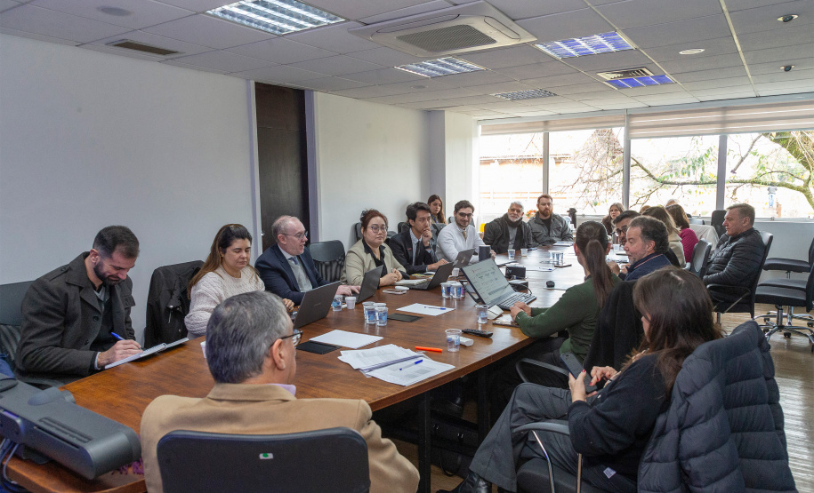 Tecpar inicia processo de transferência de tecnologia de vacinas com biofarmacêutica Sinovac