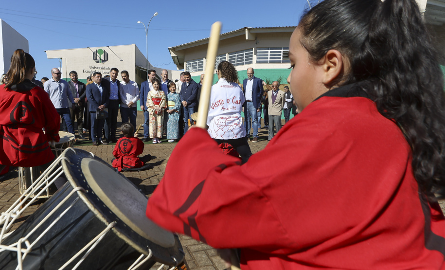 Governador Ratinho Junior inaugura Escritório de Extensão da UEL em Assaí