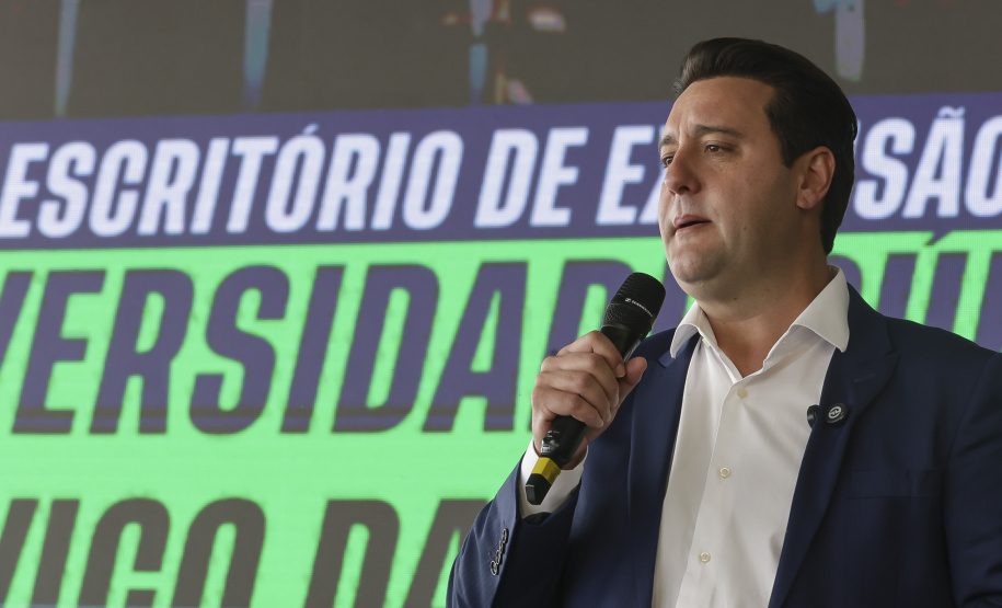 Governador Ratinho Junior inaugura Escritório de Extensão da UEL em Assaí