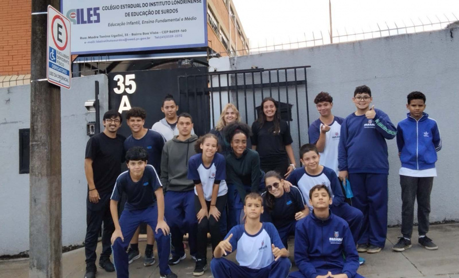 Protagonismo: alunos surdos de Londrina transformam óleo usado em pesquisa científica