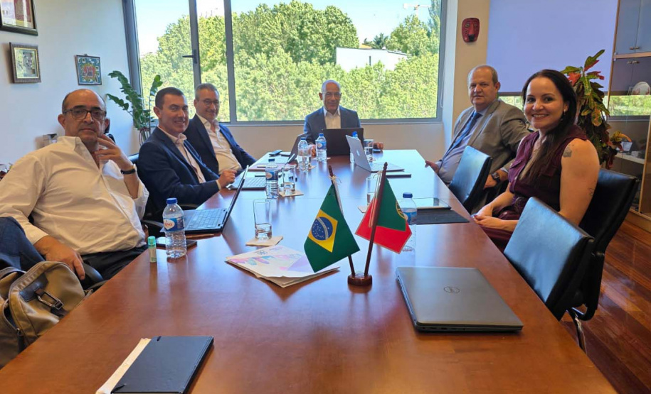 Governo do Paraná busca ampliar produção científica com Portugal em agenda internacional