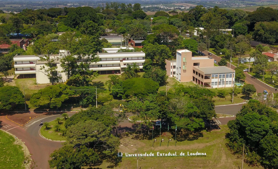 Ensino Superior do Paraná se destaca em ranking universitário do jornal Folha de S. Paulo