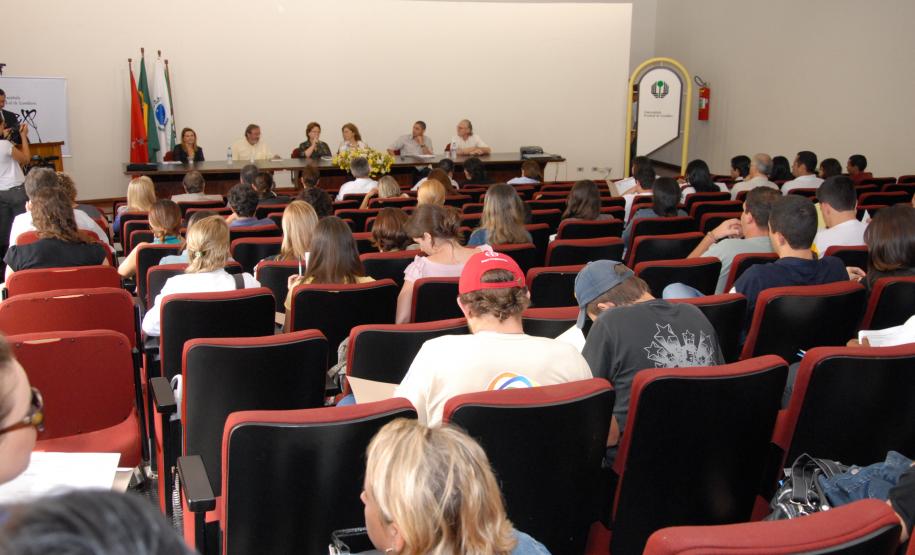 “Universidade Sem Fronteiras” é avaliado em mais duas universidades