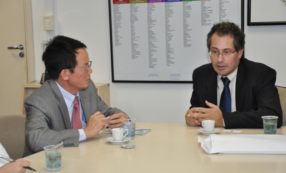 Seti recebe embaixador do Vietnã