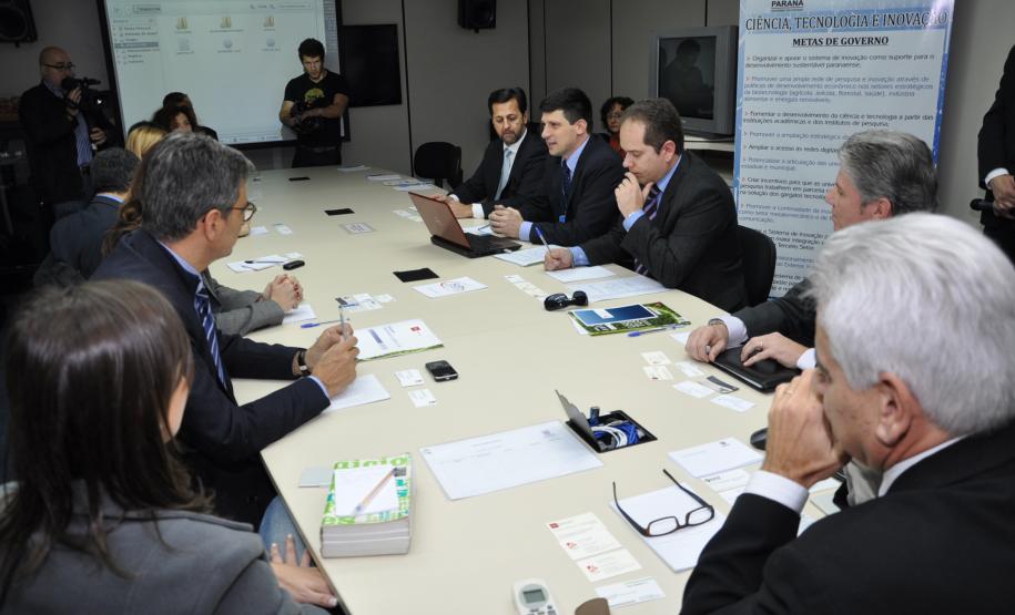 Paraná faz parceria com região italiana para intercâmbio de tecnologia