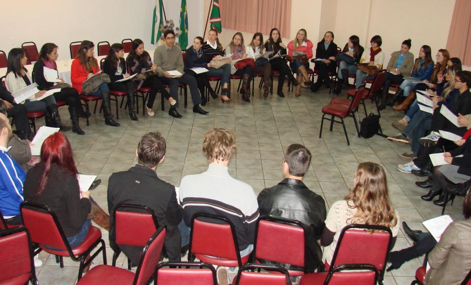 Secretário defende que núcleo de defesa da infância seja permanente