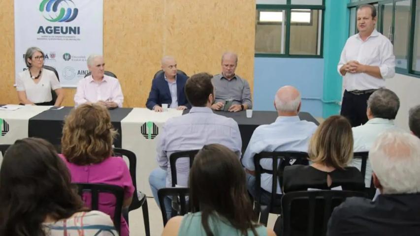 Governo do Estado implementa oficialmente Agência de Desenvolvimento Regional na UEL