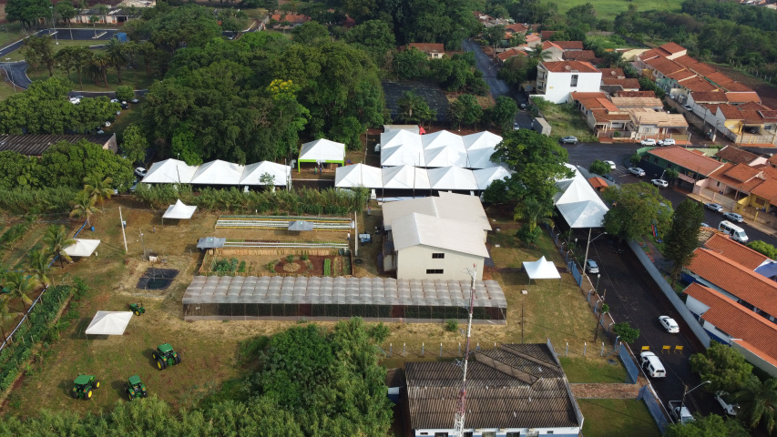 UENP e IDR-Paraná promovem 4º Dia de Campo Orgânico e anunciam biofábrica pública