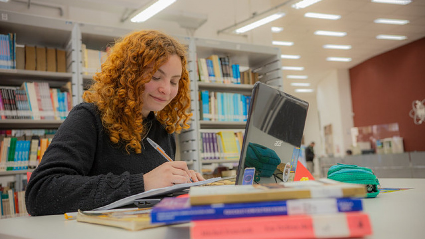 Governo do Paraná levará dez universitários para experiência em universidade dos EUA